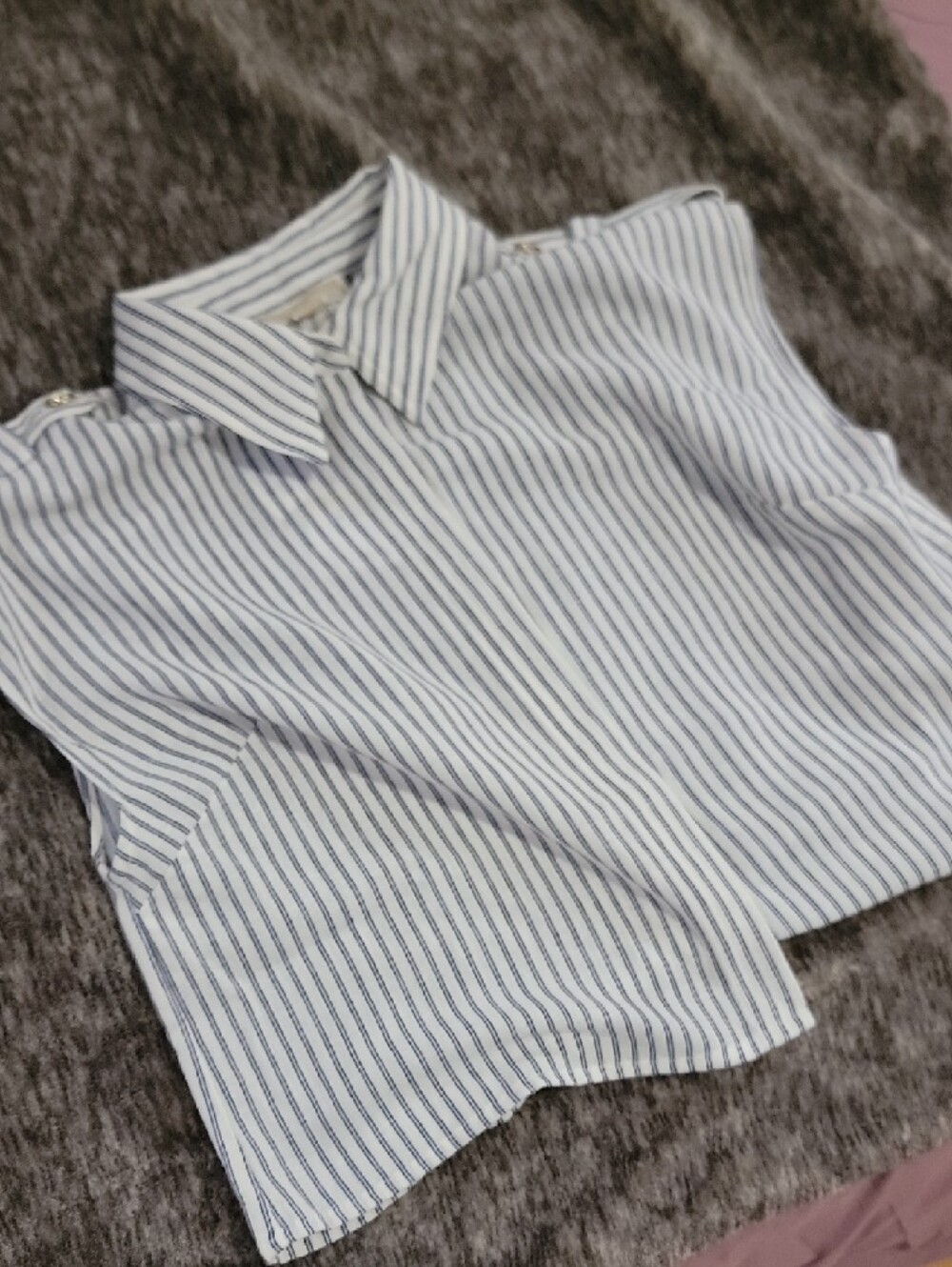 Bnwt Michael Kors Crop Top White and Navy Striped Button-Up Top